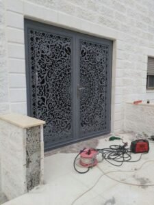 تركيب ابواب حديد الرياض