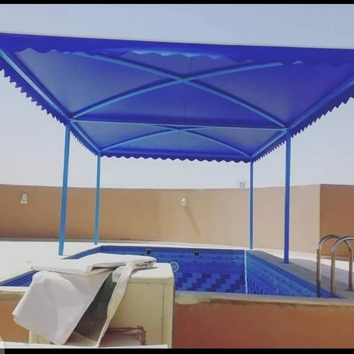 مظلات مسابح