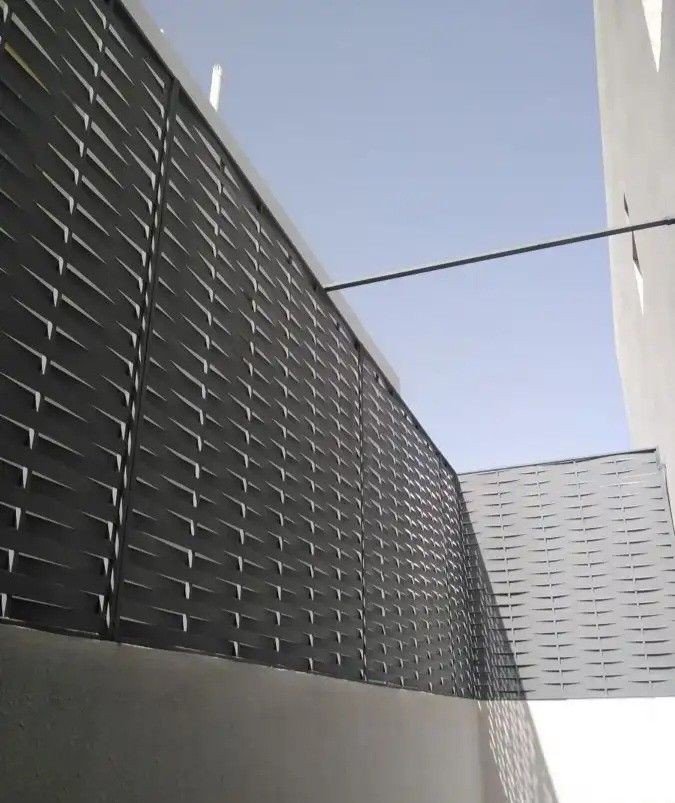 سواتر حديد مجدول في الرياض